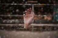 Sobhraj killed his victims by drowning (Image via Pexels)